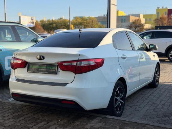 Kia Rio III с пробегом 2014 года, цена 698 000 рублей, 132320 км, седан, Автокод Объявления