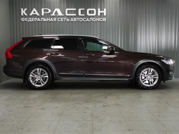Volvo V90 Cross Country I с пробегом 2018 года, цена 2 370 000 рублей, 199000 км, универсал, Автокод Объявления