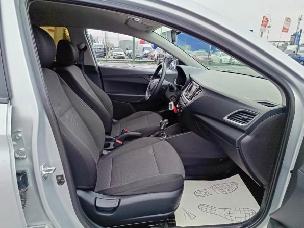 Hyundai Solaris II с пробегом 2017 года, цена 1 259 995 рублей, 77014 км, седан, Автокод Объявления