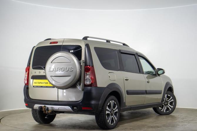 Lada (ВАЗ) Largus I Рестайлинг с пробегом 2021 года, цена 1 379 000 рублей, 64000 км, универсал, Автокод Объявления