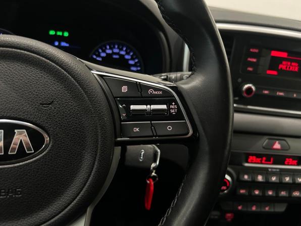 Kia Sportage IV Рестайлинг с пробегом 2020 года, цена 2 049 000 рублей, 101875 км, внедорожник, Автокод Объявления