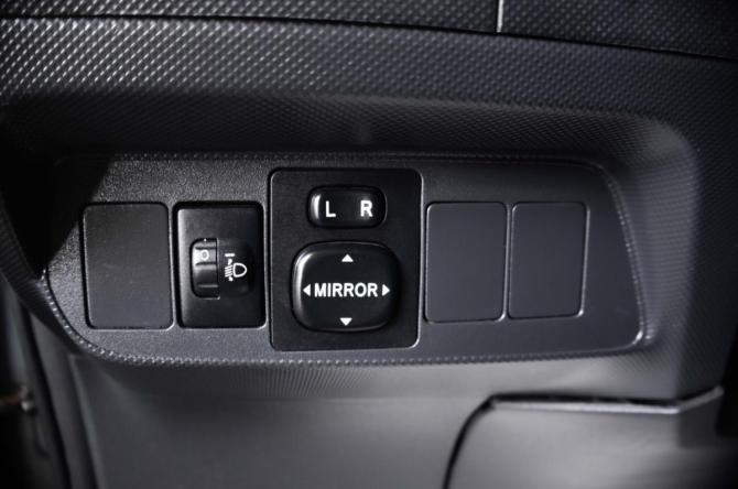 Toyota Auris I с пробегом 2007 года, цена 739 000 рублей, 210000 км, хэтчбек, Автокод Объявления