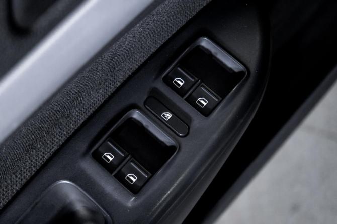 Skoda Octavia II (A5) Рестайлинг с пробегом 2011 года, цена 699 000 рублей, 294220 км, лифтбек, Автокод Объявления