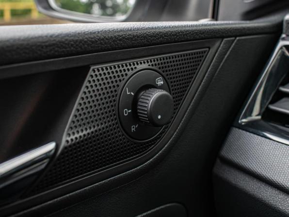 Skoda Rapid II с пробегом 2021 года, цена 1 750 000 рублей, 61261 км, лифтбек, Автокод Объявления