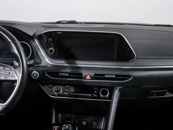 Hyundai Sonata VIII (DN8) с пробегом 2021 года, цена 3 150 000 рублей, 37265 км, седан, Автокод Объявления