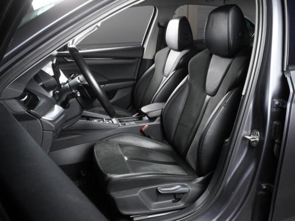 Skoda Octavia IV (A8) с пробегом 2020 года, цена 2 139 000 рублей, 143431 км, лифтбек, Автокод Объявления