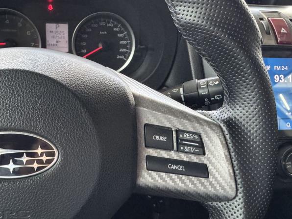 Subaru XV I с пробегом 2012 года, цена 990 000 рублей, 182528 км, внедорожник, Автокод Объявления