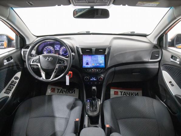 Hyundai Solaris I Рестайлинг с пробегом 2015 года, цена 950 000 рублей, 170874 км, седан, Автокод Объявления