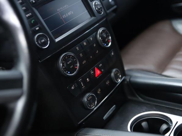 Mercedes-Benz GL-Класс I (X164) Рестайлинг с пробегом 2011 года, цена 1 590 000 рублей, 295658 км, внедорожник, Автокод Объявления