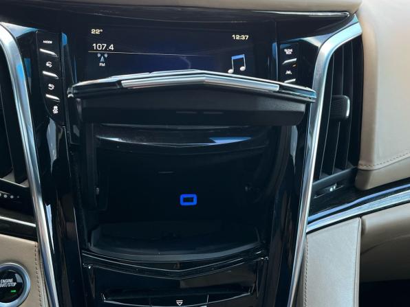 Cadillac Escalade IV с пробегом 2017 года, цена 5 200 000 рублей, 146317 км, внедорожник, Автокод Объявления