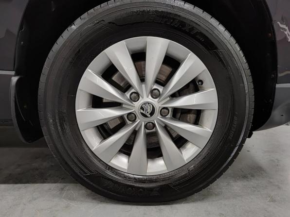 Skoda Karoq I с пробегом 2020 года, цена 2 299 000 рублей, 114401 км, внедорожник, Автокод Объявления