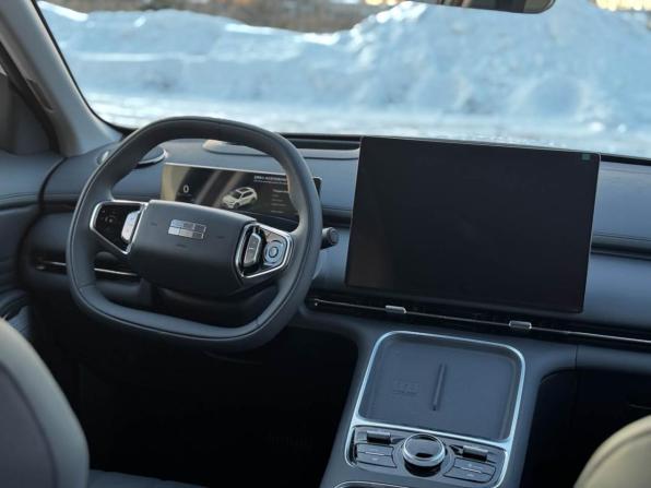 Новый Geely EX5 EM-i 2026 года, цена 3 974 990 рублей, внедорожник, Автокод Объявления