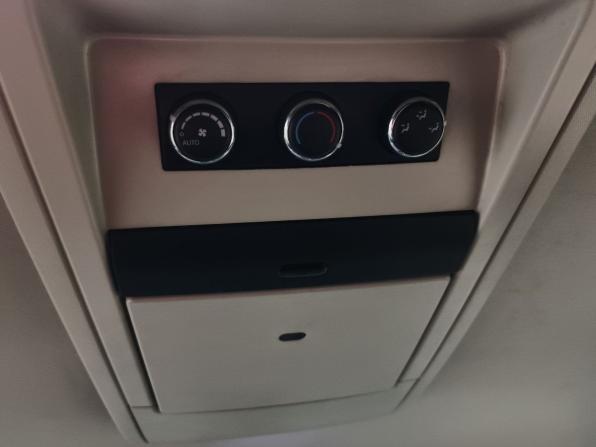Chrysler Town &amp; Country V Рестайлинг с пробегом 2016 года, цена 1 700 000 рублей, 161980 км, минивэн, Автокод Объявления