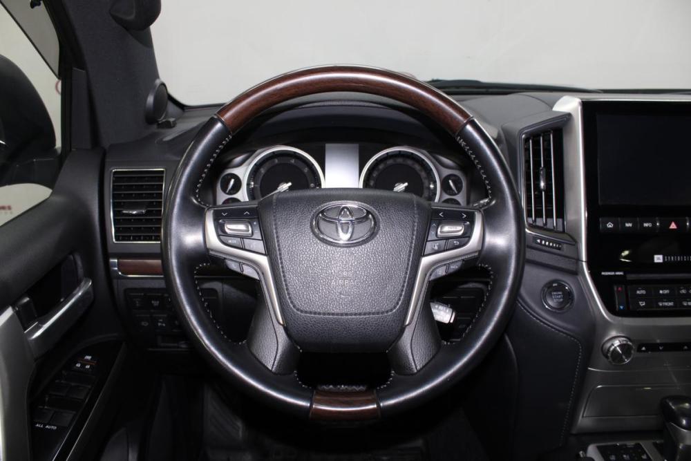 Toyota Land Cruiser 200 Series Рестайлинг 2 Владивосток  - изображение 26