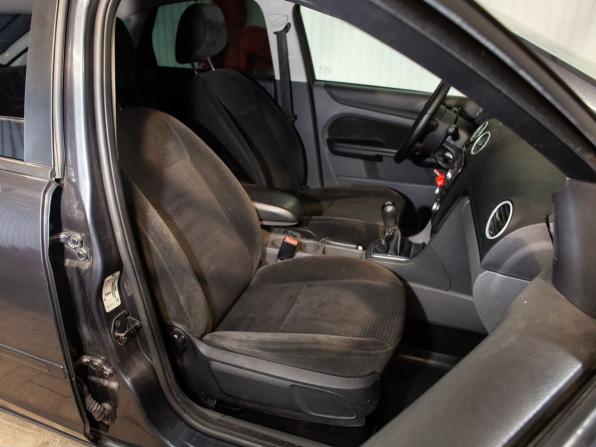 Ford Focus II с пробегом 2007 года, цена 395 000 рублей, 239015 км, хэтчбек, Автокод Объявления