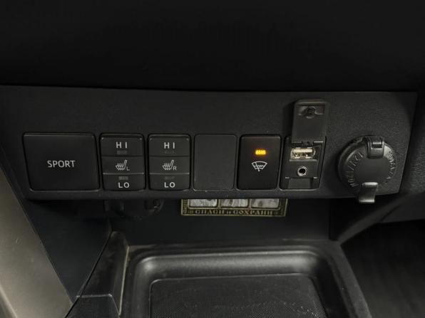 Toyota RAV4 IV (XA40) с пробегом 2013 года, цена 1 919 000 рублей, 220157 км, внедорожник, Автокод Объявления