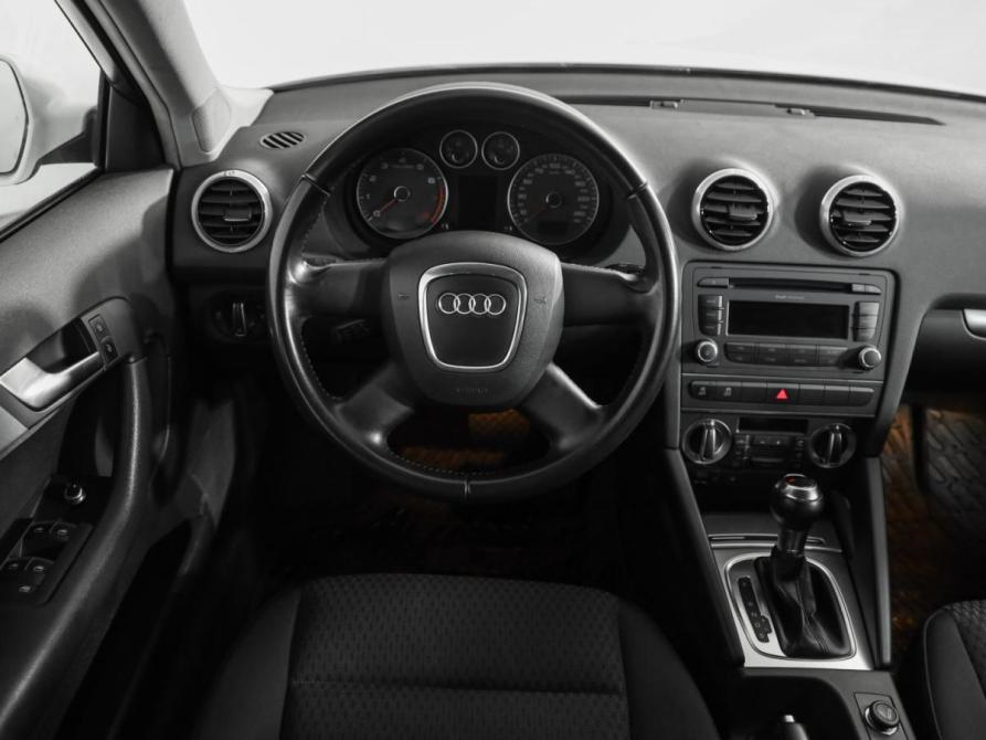 Audi A3 II (8P) Рестайлинг 2 Санкт-Петербург  - изображение 11