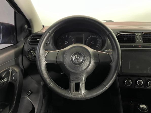 Volkswagen Polo V с пробегом 2013 года, цена 658 000 рублей, 237250 км, седан, Автокод Объявления