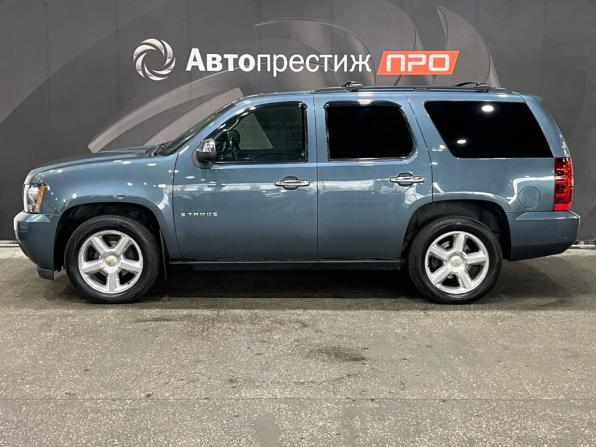 Chevrolet Tahoe III с пробегом 2008 года, цена 1 750 000 рублей, 170649 км, внедорожник, Автокод Объявления