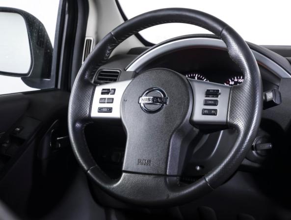 Nissan Pathfinder III Рестайлинг с пробегом 2011 года, цена 1 250 000 рублей, 400005 км, внедорожник, Автокод Объявления