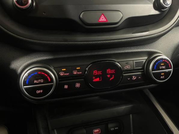 Kia Soul III с пробегом 2020 года, цена 2 119 000 рублей, 40801 км, хэтчбек, Автокод Объявления