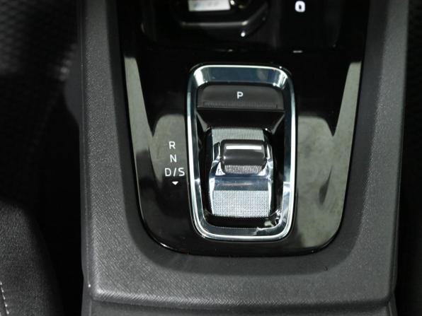 Skoda Octavia IV (A8) с пробегом 2021 года, цена 2 550 000 рублей, 74090 км, лифтбек, Автокод Объявления