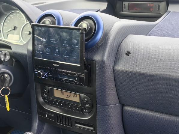 Peugeot 1007 с пробегом 2006 года, цена 379 000 рублей, 109926 км, хэтчбек, Автокод Объявления