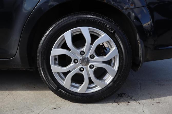 Kia Ceed I Рестайлинг с пробегом 2010 года, цена 639 000 рублей, 215000 км, универсал, Автокод Объявления