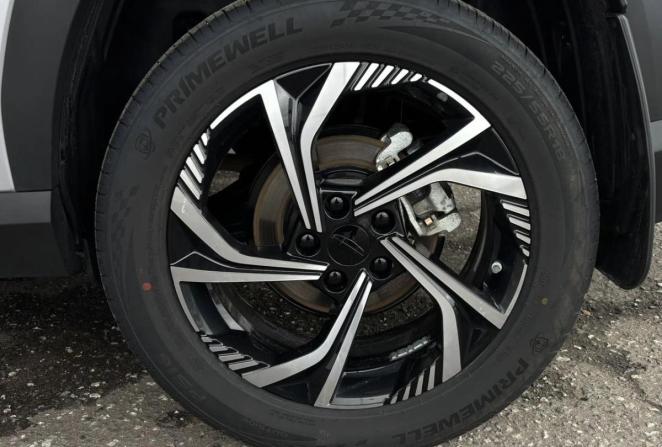 Geely Cityray с пробегом 2025 года, цена 2 345 000 рублей, 4526 км, внедорожник, Автокод Объявления