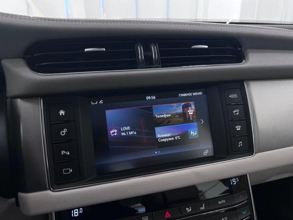 Jaguar XF II с пробегом 2017 года, цена 2 230 000 рублей, 95194 км, седан, Автокод Объявления