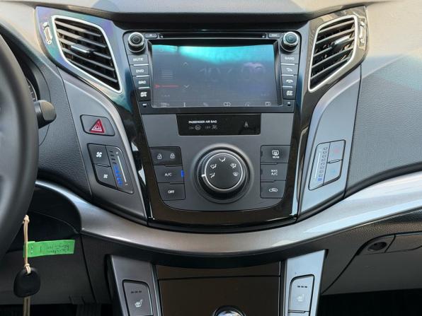Hyundai i40 I с пробегом 2015 года, цена 1 350 000 рублей, 167415 км, седан, Автокод Объявления