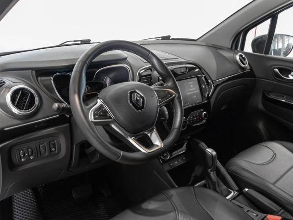 Renault Kaptur I Рестайлинг с пробегом 2021 года, цена 1 702 400 рублей, 57295 км, внедорожник, Автокод Объявления