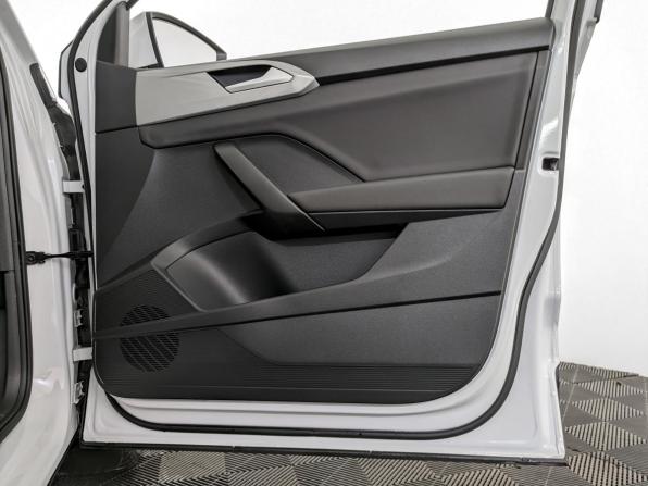 Volkswagen Taos I с пробегом 2021 года, цена 2 350 000 рублей, 81034 км, внедорожник, Автокод Объявления