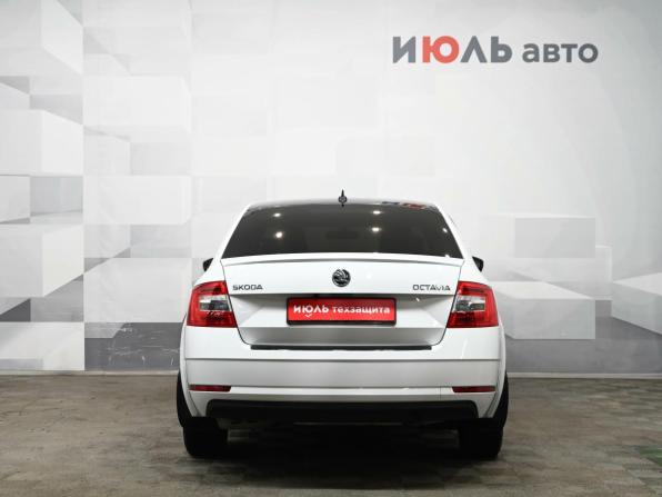 Skoda Octavia III (A7) Рестайлинг с пробегом 2017 года, цена 1 900 000 рублей, 129678 км, лифтбек, Автокод Объявления