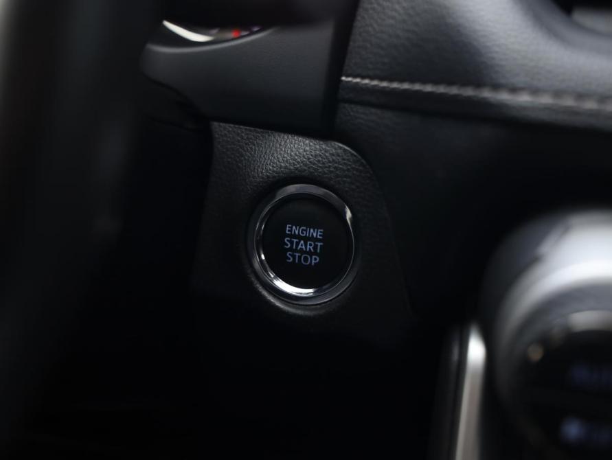 Toyota RAV4 V (XA50) Санкт-Петербург  - изображение 20
