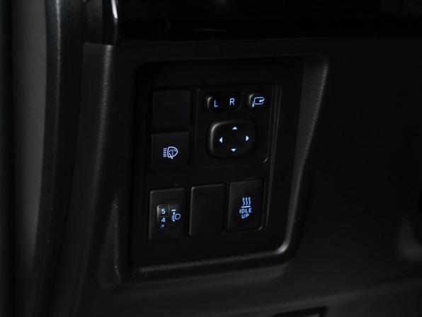 Toyota Land Cruiser Prado 150 Series Рестайлинг 2 с пробегом 2017 года, цена 3 455 050 рублей, 315399 км, внедорожник, Автокод Объявления