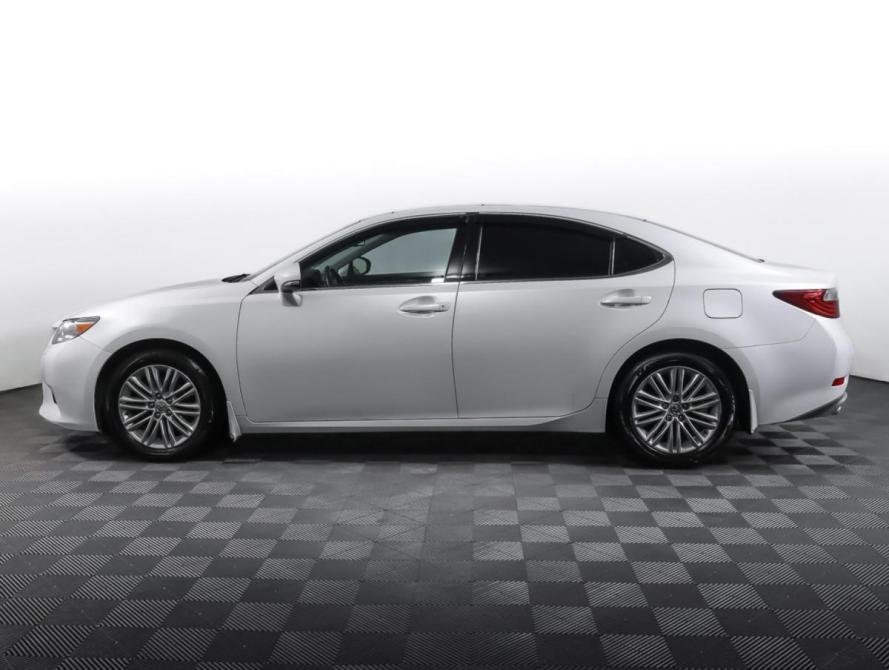 Lexus ES VI Рестайлинг Москва  - изображение 8