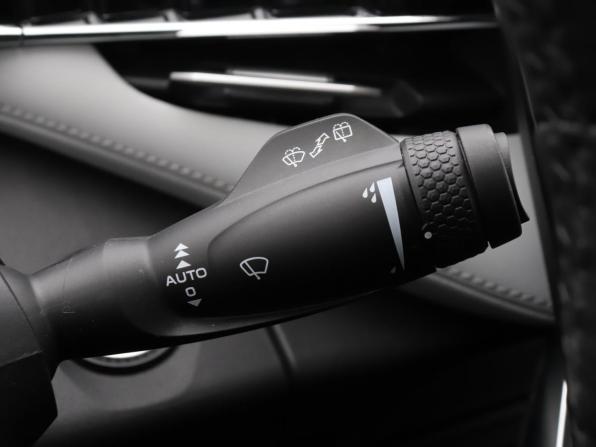 Geely Atlas II с пробегом 2024 года, цена 2 870 000 рублей, 20764 км, внедорожник, Автокод Объявления