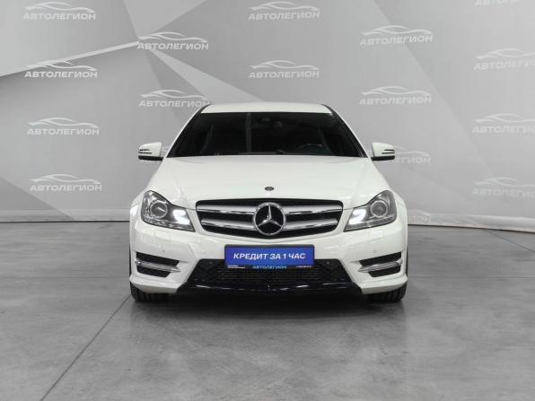 Mercedes-Benz C-Класс III (W204) Рестайлинг с пробегом 2011 года, цена 1 605 000 рублей, 220000 км, купе, Автокод Объявления