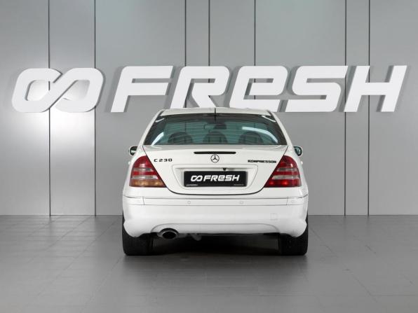 Mercedes-Benz C-Класс II (W203) Рестайлинг с пробегом 2005 года, цена 855 000 рублей, 287784 км, седан, Автокод Объявления