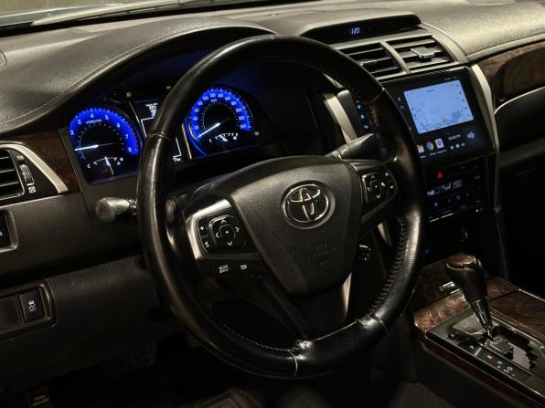 Toyota Camry VII (XV50) Рестайлинг с пробегом 2015 года, цена 1 999 000 рублей, 227376 км, седан, Автокод Объявления