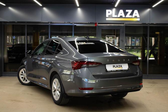 Skoda Octavia IV (A8) с пробегом 2021 года, цена 2 399 000 рублей, 126828 км, лифтбек, Автокод Объявления