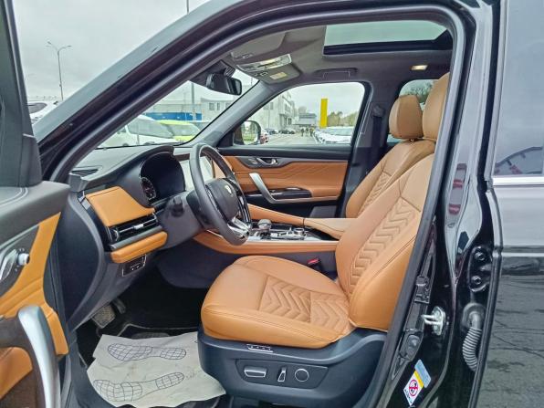Changan CS95 I Рестайлинг 2 с пробегом 2024 года, цена 3 229 995 рублей, 34471 км, внедорожник, Автокод Объявления
