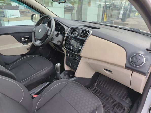 Renault Logan II с пробегом 2015 года, цена 420 000 рублей, 189526 км, седан, Автокод Объявления
