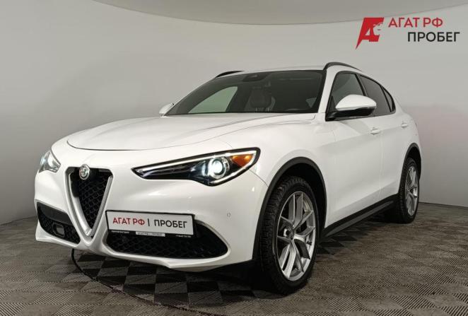 Alfa Romeo Stelvio I с пробегом 2017 года, цена 3 100 000 рублей, 90702 км, внедорожник, Автокод Объявления