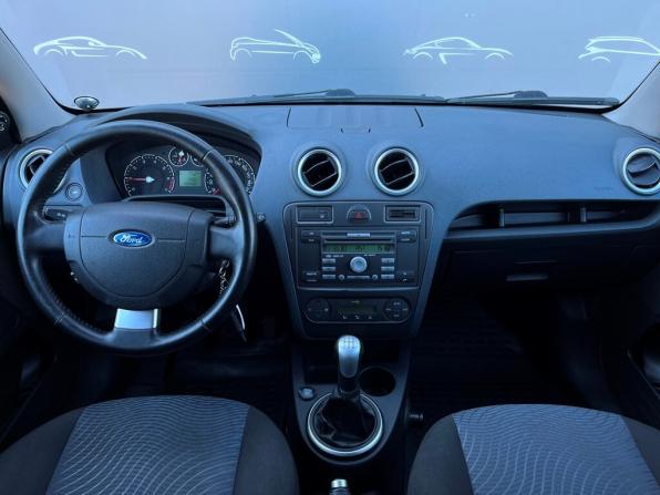 Ford Fusion I Рестайлинг с пробегом 2007 года, цена 498 400 рублей, 109492 км, хэтчбек, Автокод Объявления
