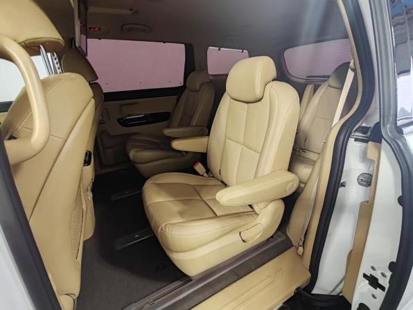 Kia Carnival III с пробегом 2018 года, цена 3 199 000 рублей, 101507 км, минивэн, Автокод Объявления
