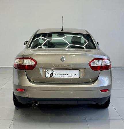 Renault Fluence I с пробегом 2010 года, цена 599 000 рублей, 274376 км, седан, Автокод Объявления