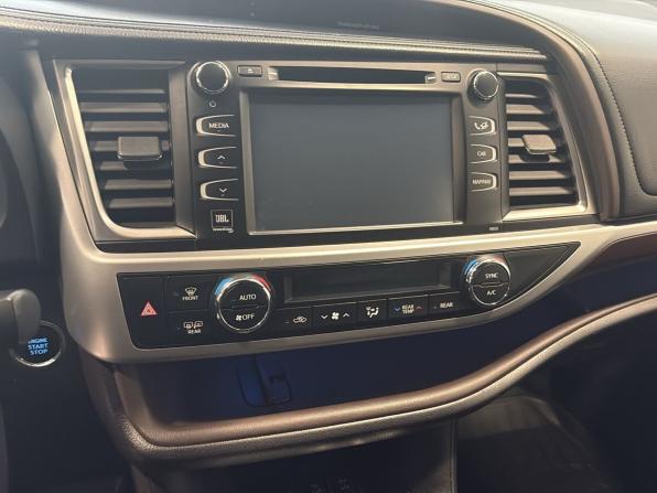 Toyota Highlander III (XU50) с пробегом 2014 года, цена 3 750 000 рублей, 75000 км, внедорожник, Автокод Объявления