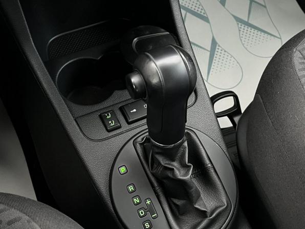 Skoda Fabia II Рестайлинг с пробегом 2012 года, цена 725 000 рублей, 106000 км, хэтчбек, Автокод Объявления